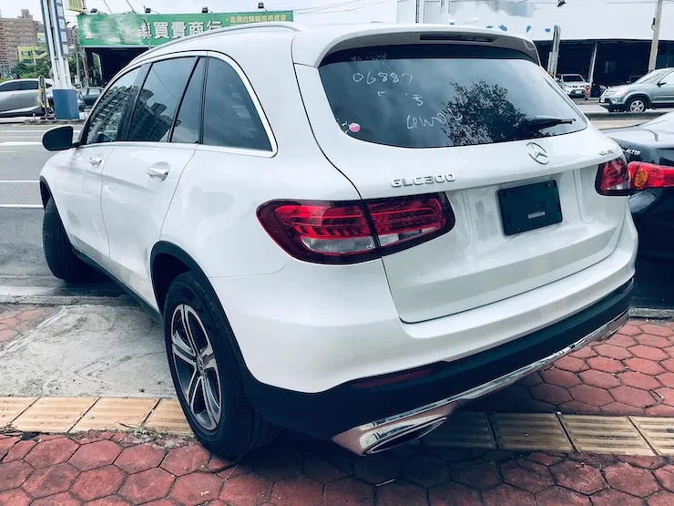 2017 Benz(賓士) X253 GLC300 4MATIC 白 - 5