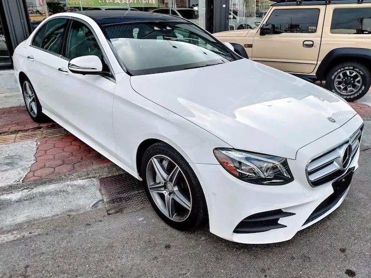 2016/17 Benz(賓士) W213 E300 白 23P 360環景 AMG Line - 2