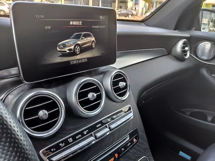 2016 Benz X253 GLC300 4MATIC AMG LINE 黑 大滿配23P+360環景 - 12