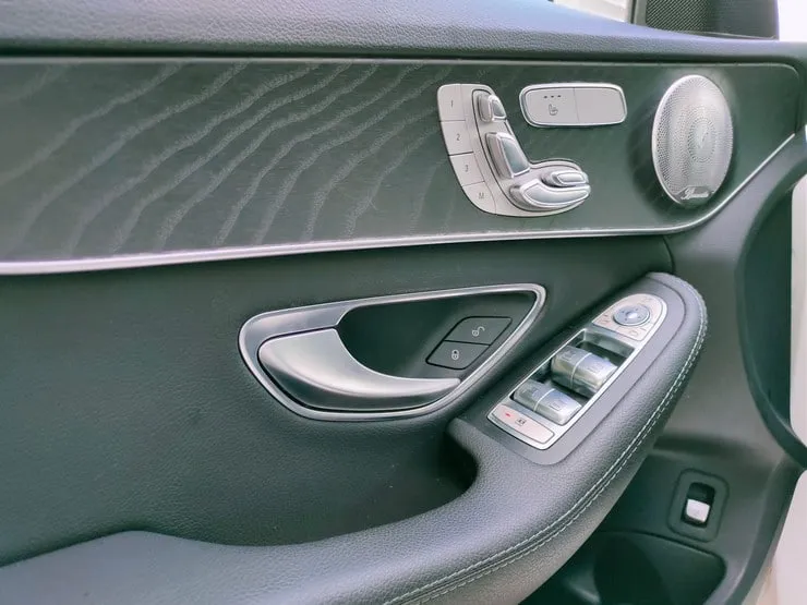 2016 Benz(賓士) W205 C300 白 柏林之音 黑岑木 - 6