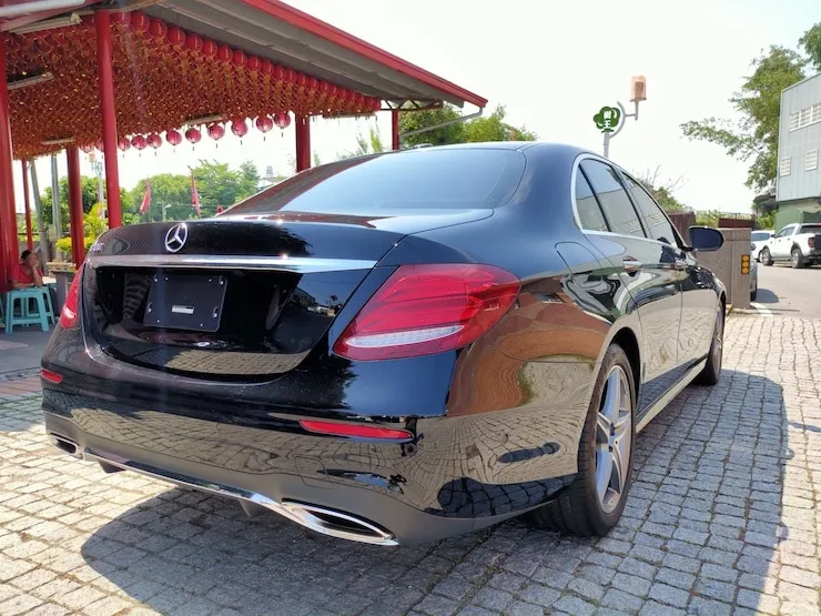 2016/17 Benz(賓士) W213 E300 黑 AMG 黑梣木飾板 柏林之音 - 4