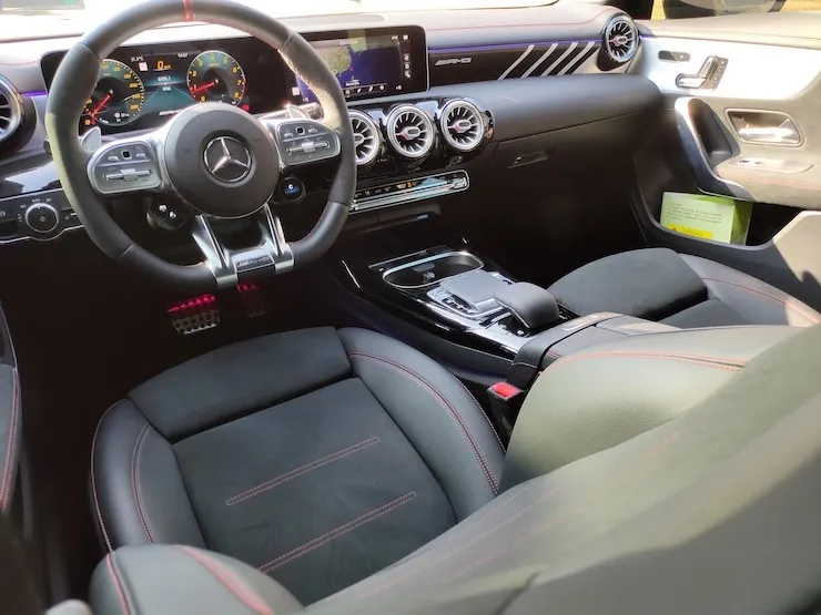 2020 Benz CLA35 4MATIC AMG 跟車 + 柏林 + 電子懸吊 - 11