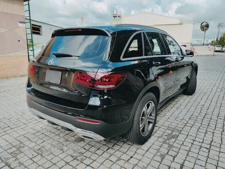 2021式 Benz GLC300 4MATIC 黑 黑內裝 M264引擎 外匯全新車 - 3