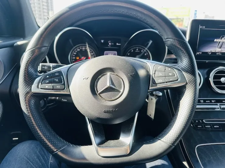2019 Benz GLC300 4MATIC AMG 黑 夜色 + 氣氛燈 + 柏林之音 - 9