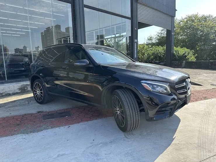 2019 Benz GLC300 4MATIC AMG 黑 夜色 + 氣氛燈 + 柏林之音 - 2