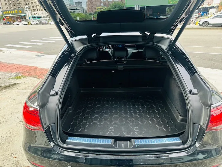 2020 Benz GLC300 Coupe AMG 4MATIC 360環景 + 光束頭燈 - 4